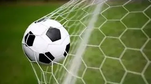 曼城卷土重来，4年后荣耀再启航！巅峰对决，英联杯半决赛在即！